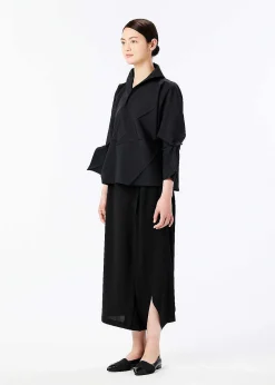 ISSEY MIYAKE 132 5. Solid Black Shop