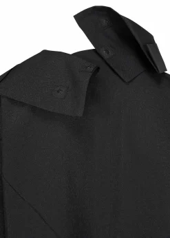 ISSEY MIYAKE 132 5. Solid Black Shop