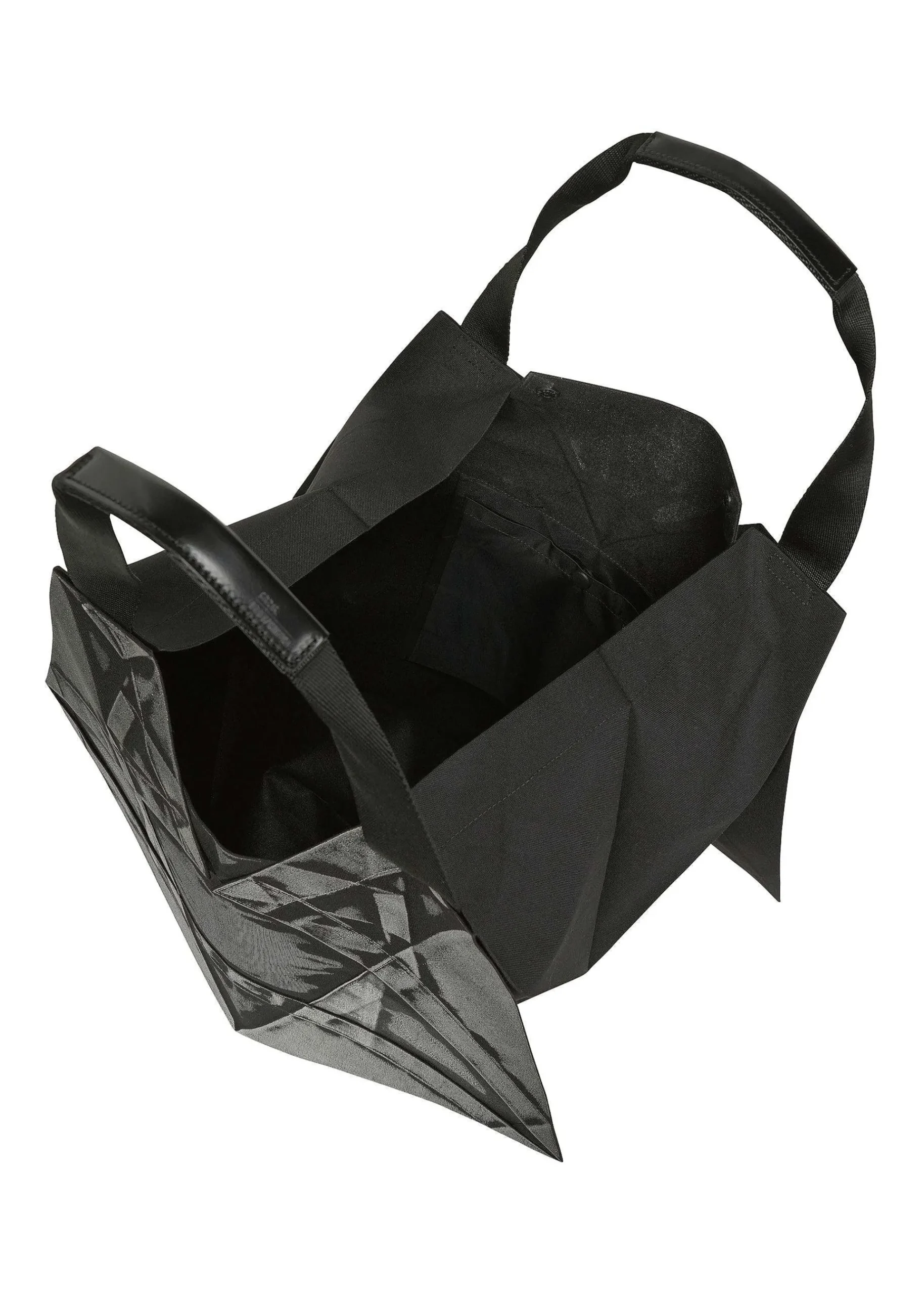 ISSEY MIYAKE 132 5. Standard Bag 4 Shop