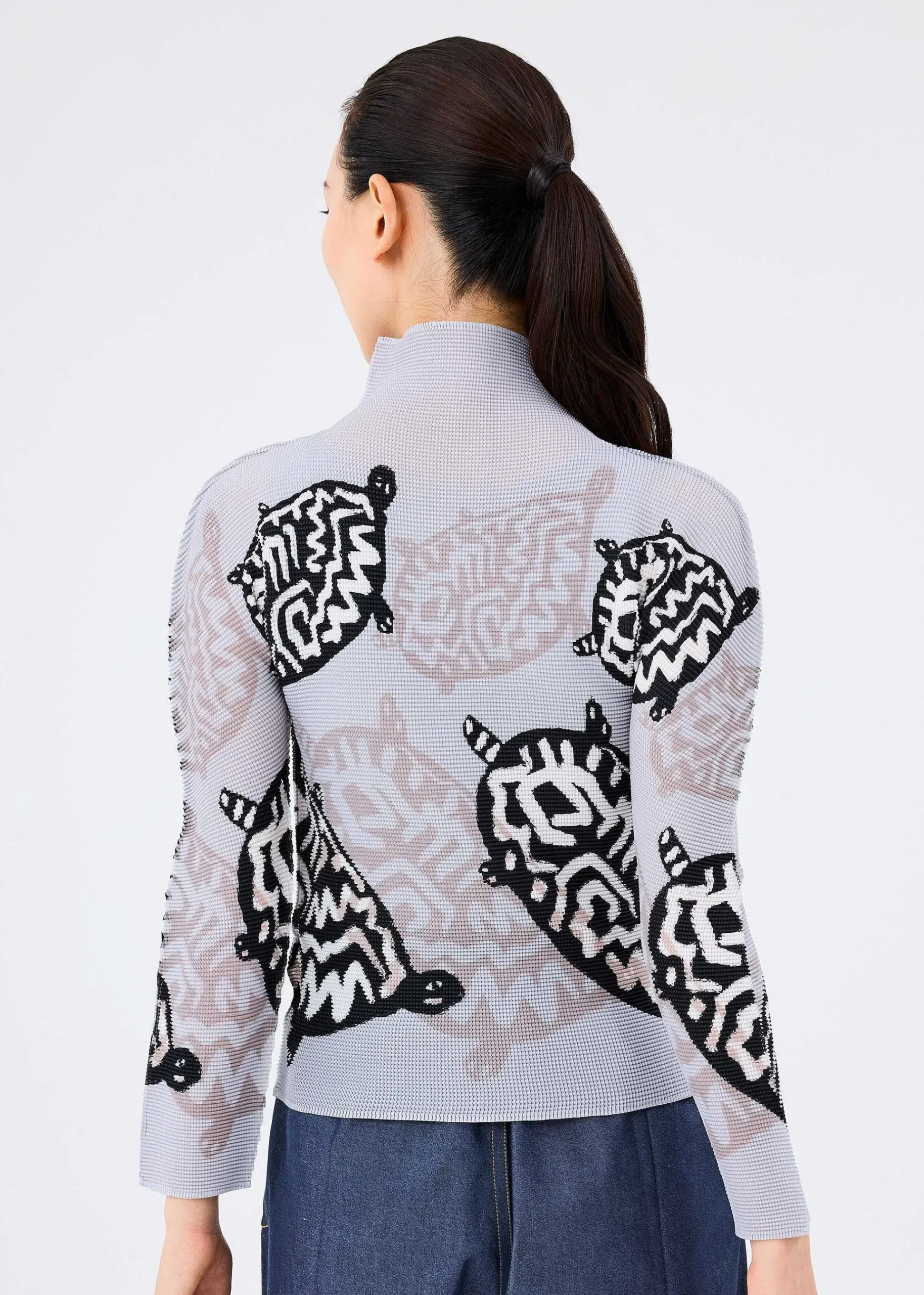 ISSEY MIYAKE Animal Pattern Clearance