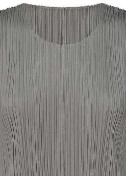 ISSEY MIYAKE Basics Store