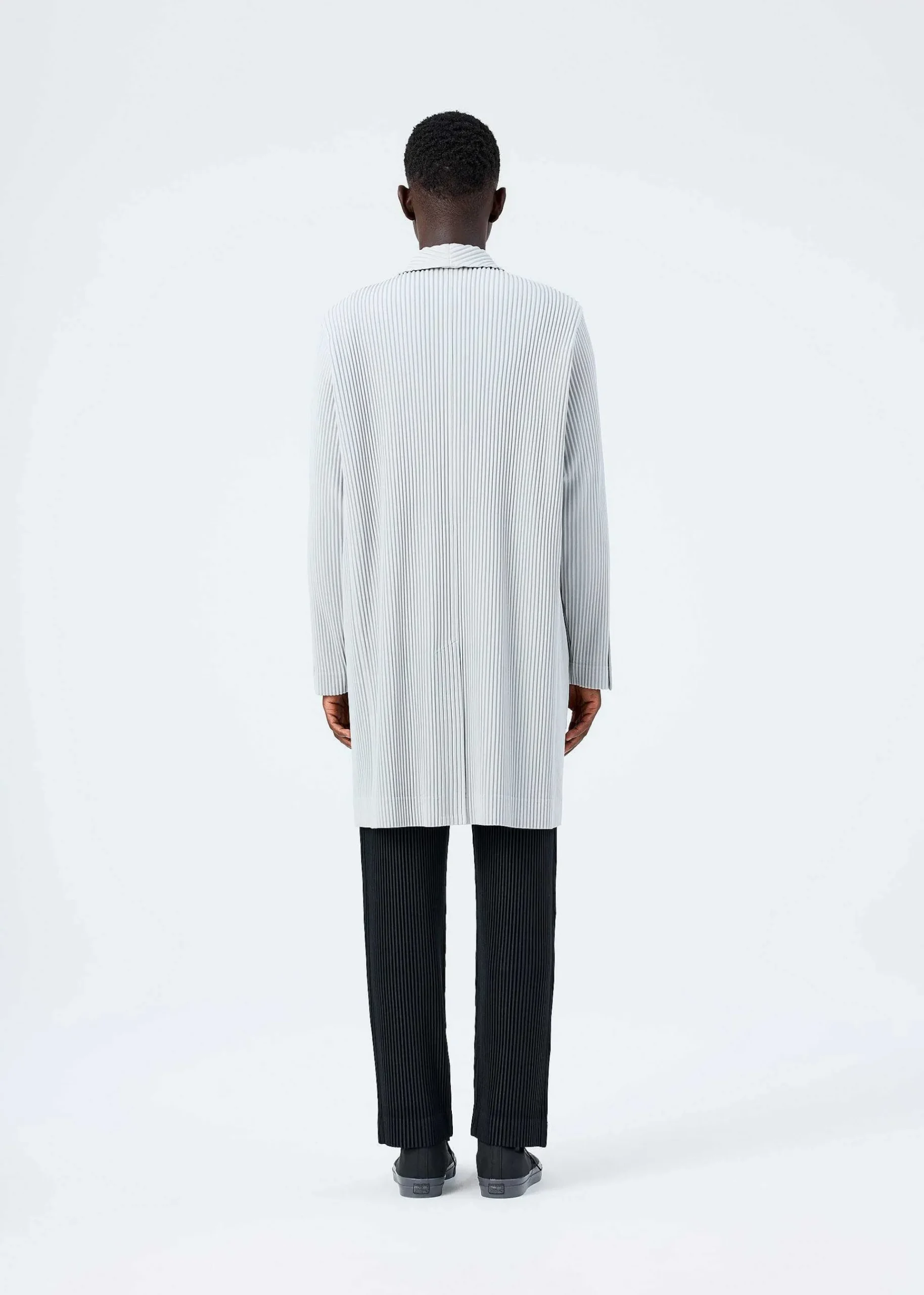 ISSEY MIYAKE Basics Online