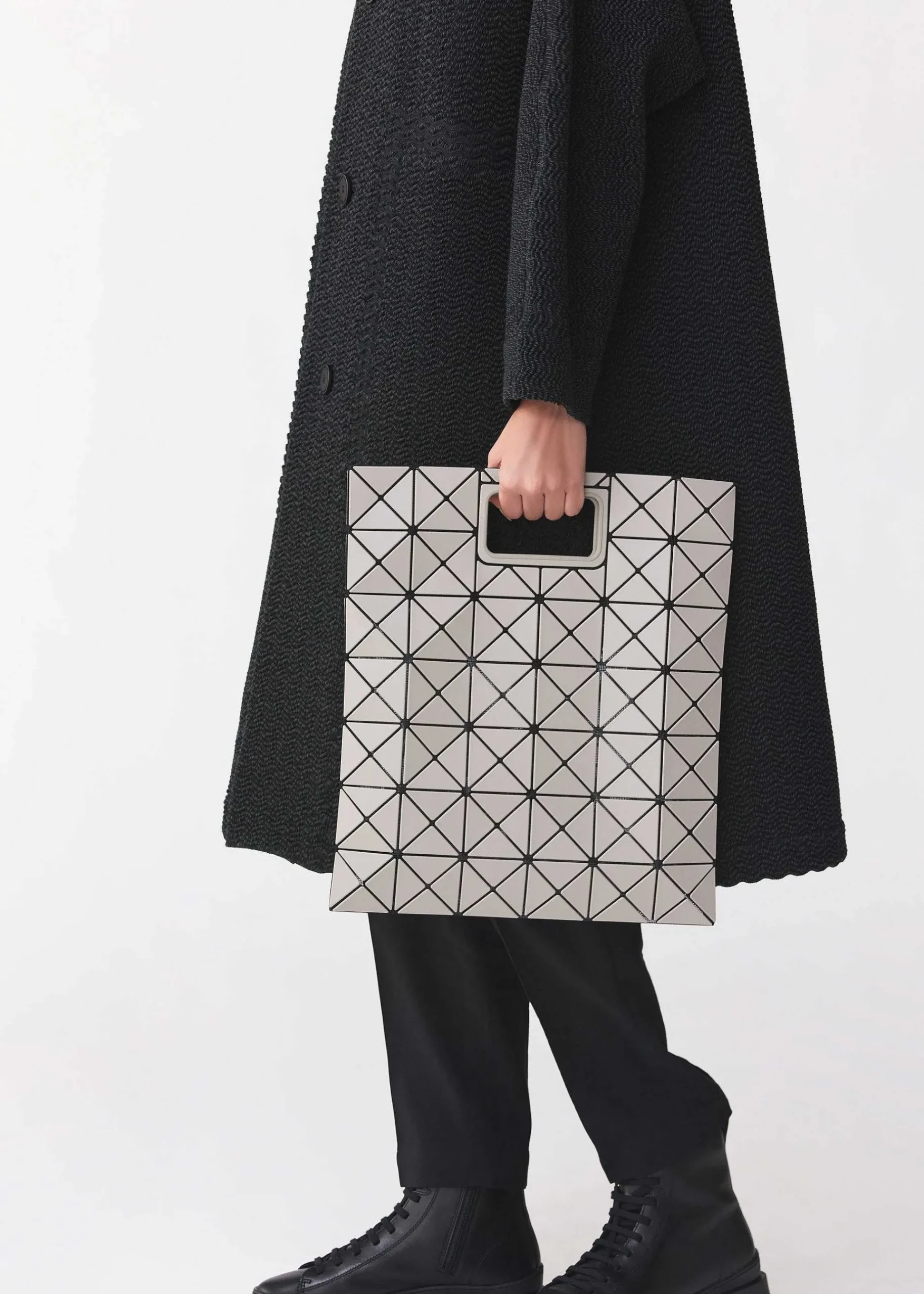 ISSEY MIYAKE Bocca Matte Fashion