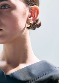 ISSEY MIYAKE Bread Acc Store