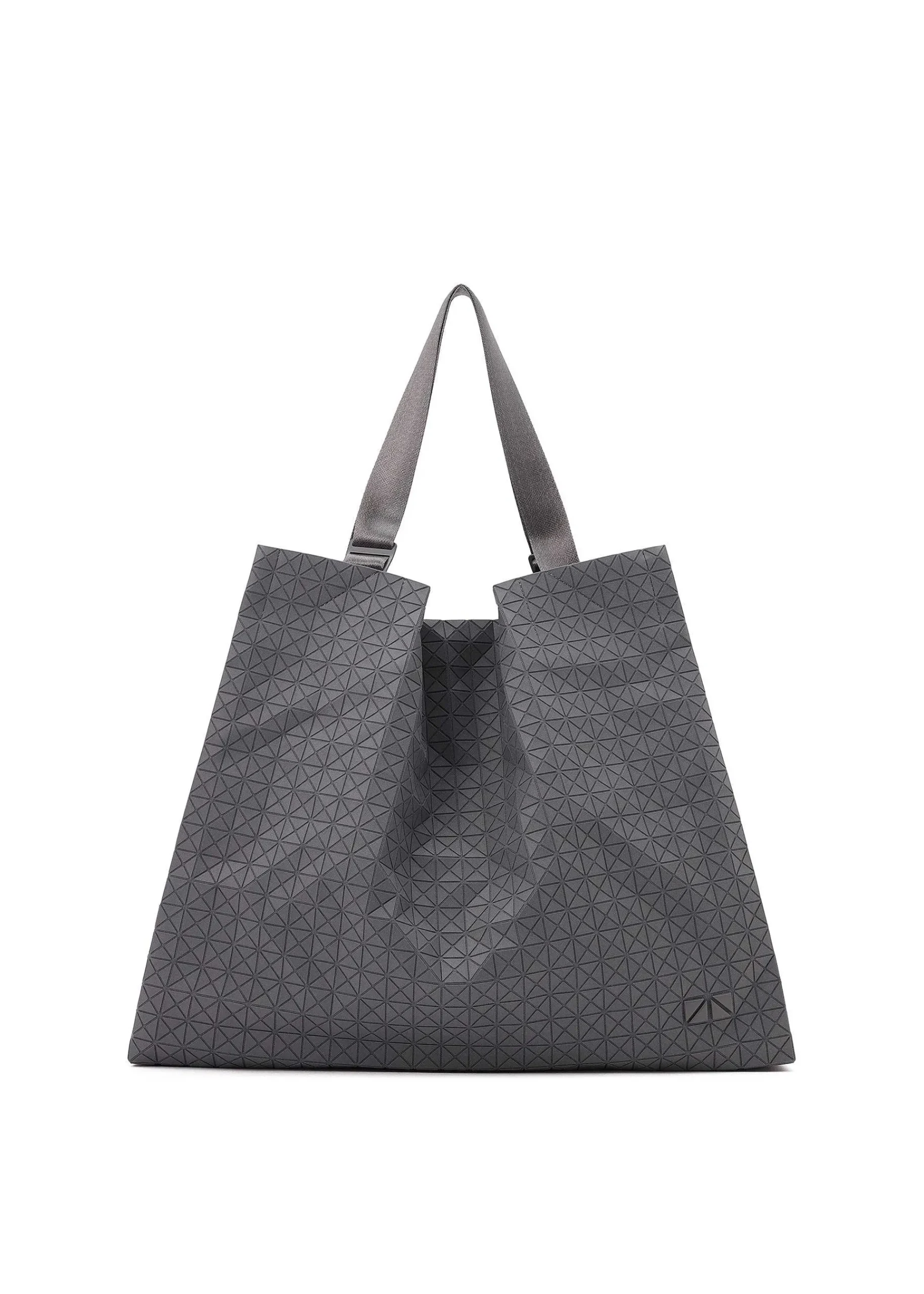 ISSEY MIYAKE Cart One-Tone Shop