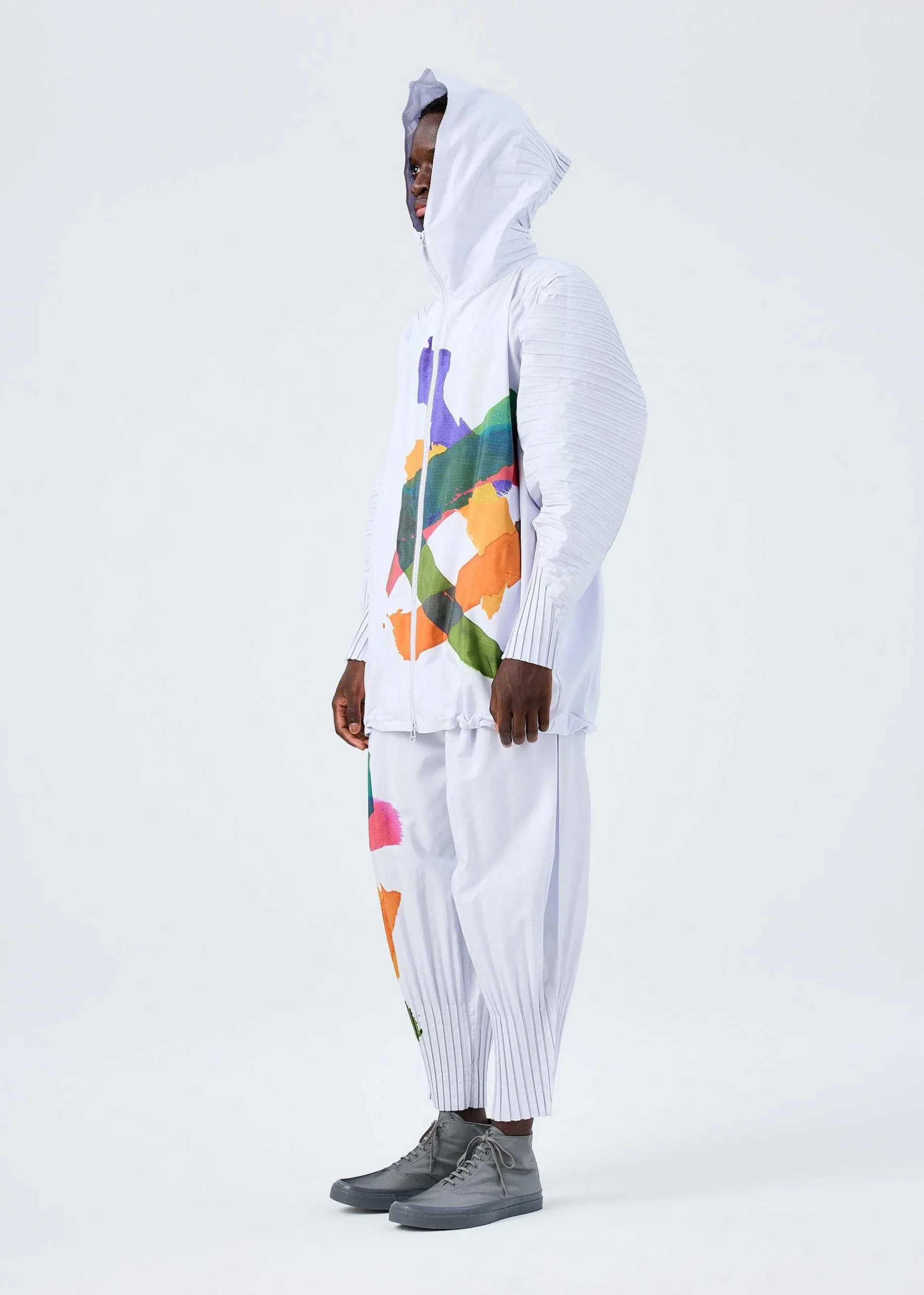 ISSEY MIYAKE Cascade Picturesque Hot