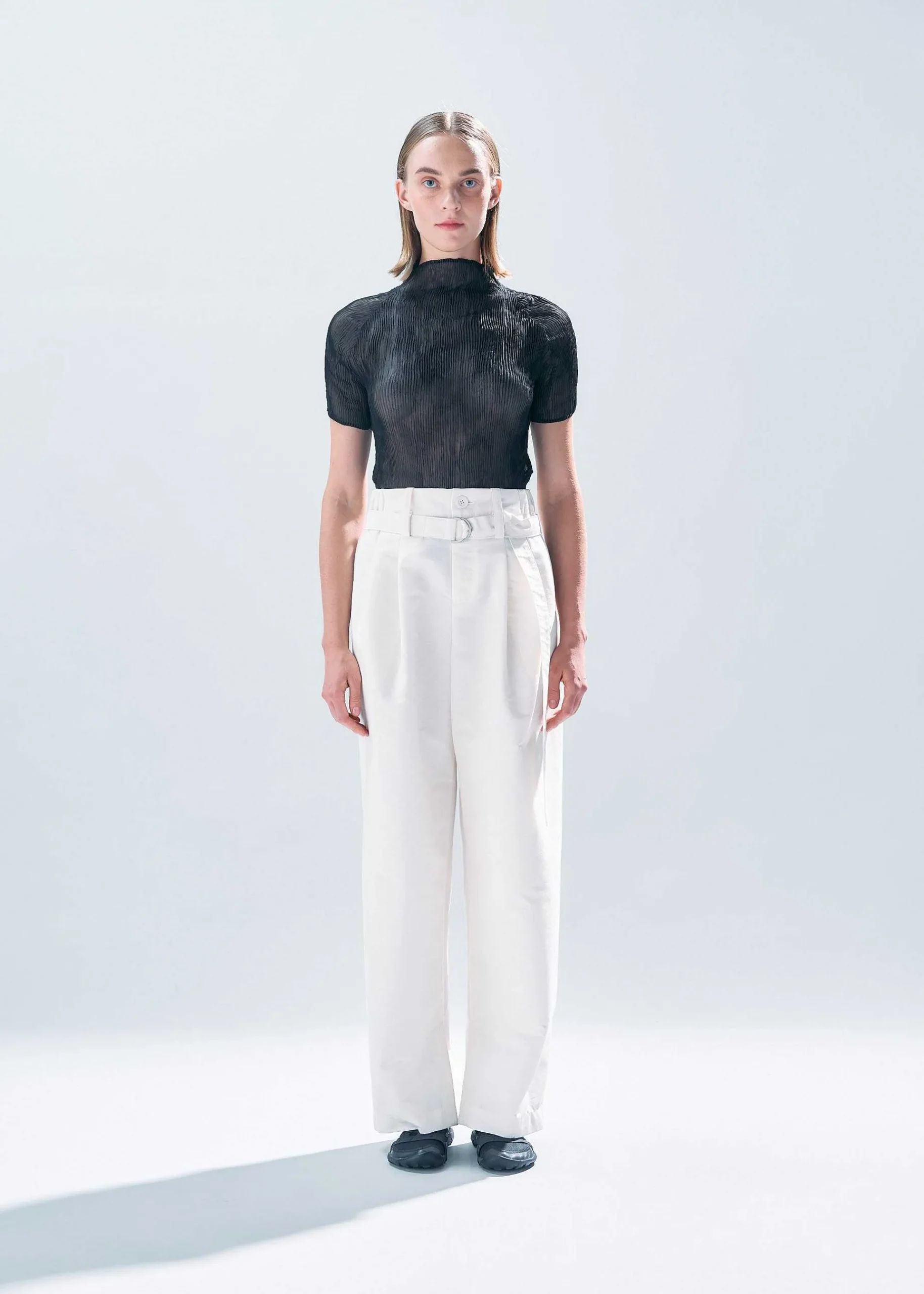 ISSEY MIYAKE Chiffon Twist Bk/Wt-46 Clearance