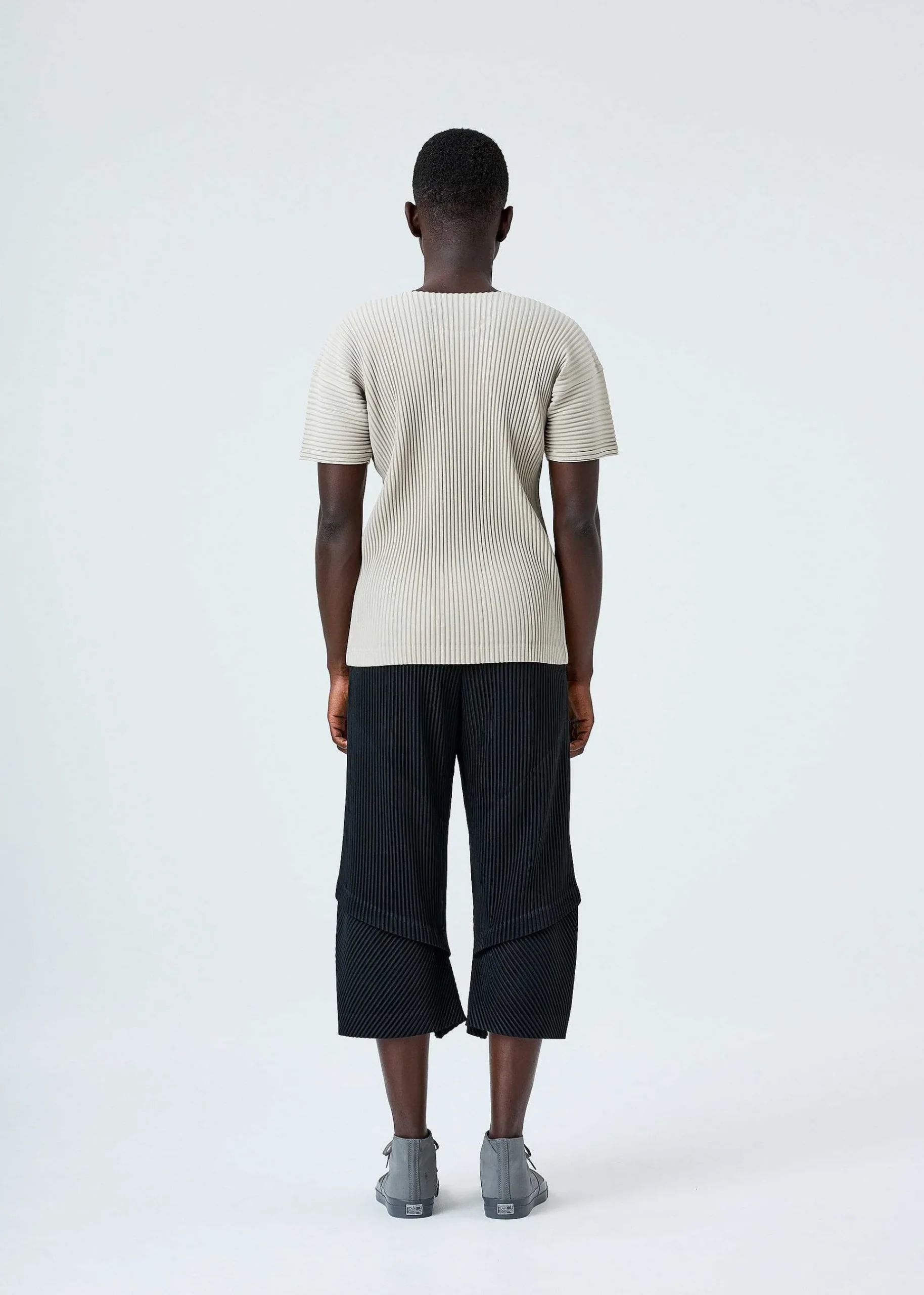 ISSEY MIYAKE Color Pleats Online