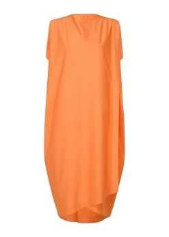 ISSEY MIYAKE Crosscut Jersey Hot