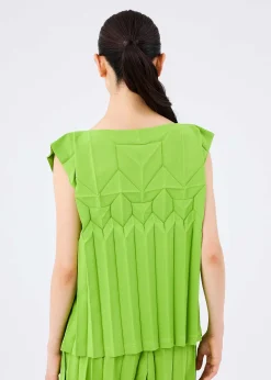 ISSEY MIYAKE Cube Pleats Store