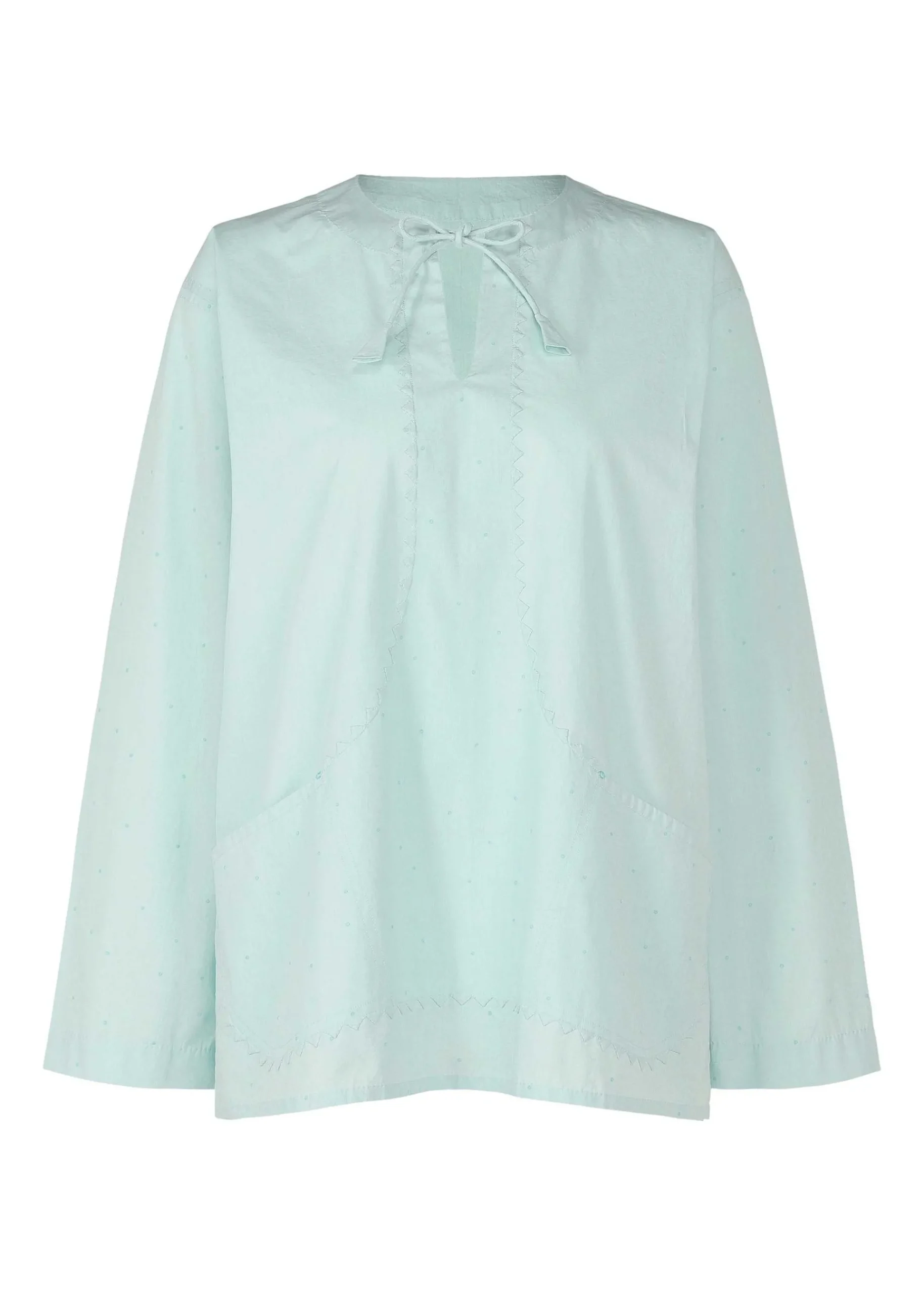 ISSEY MIYAKE Curved Kangri Best