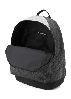 ISSEY MIYAKE Daypack Store