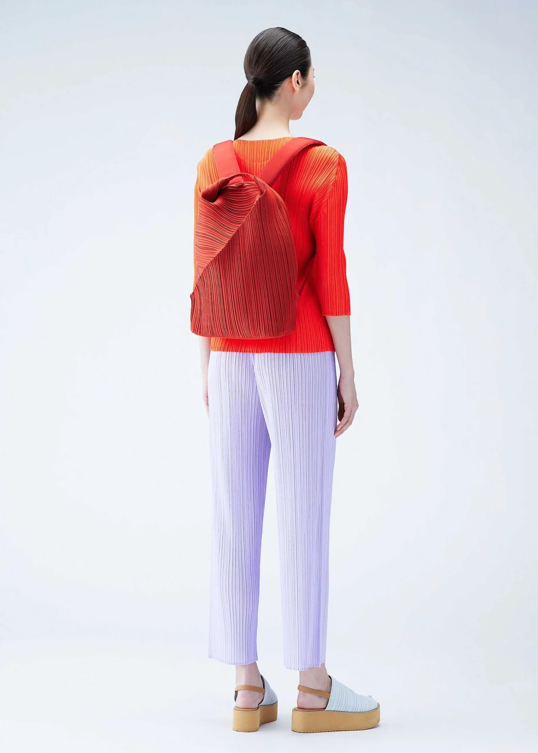 ISSEY MIYAKE Diagonal Pleats Backpack Best