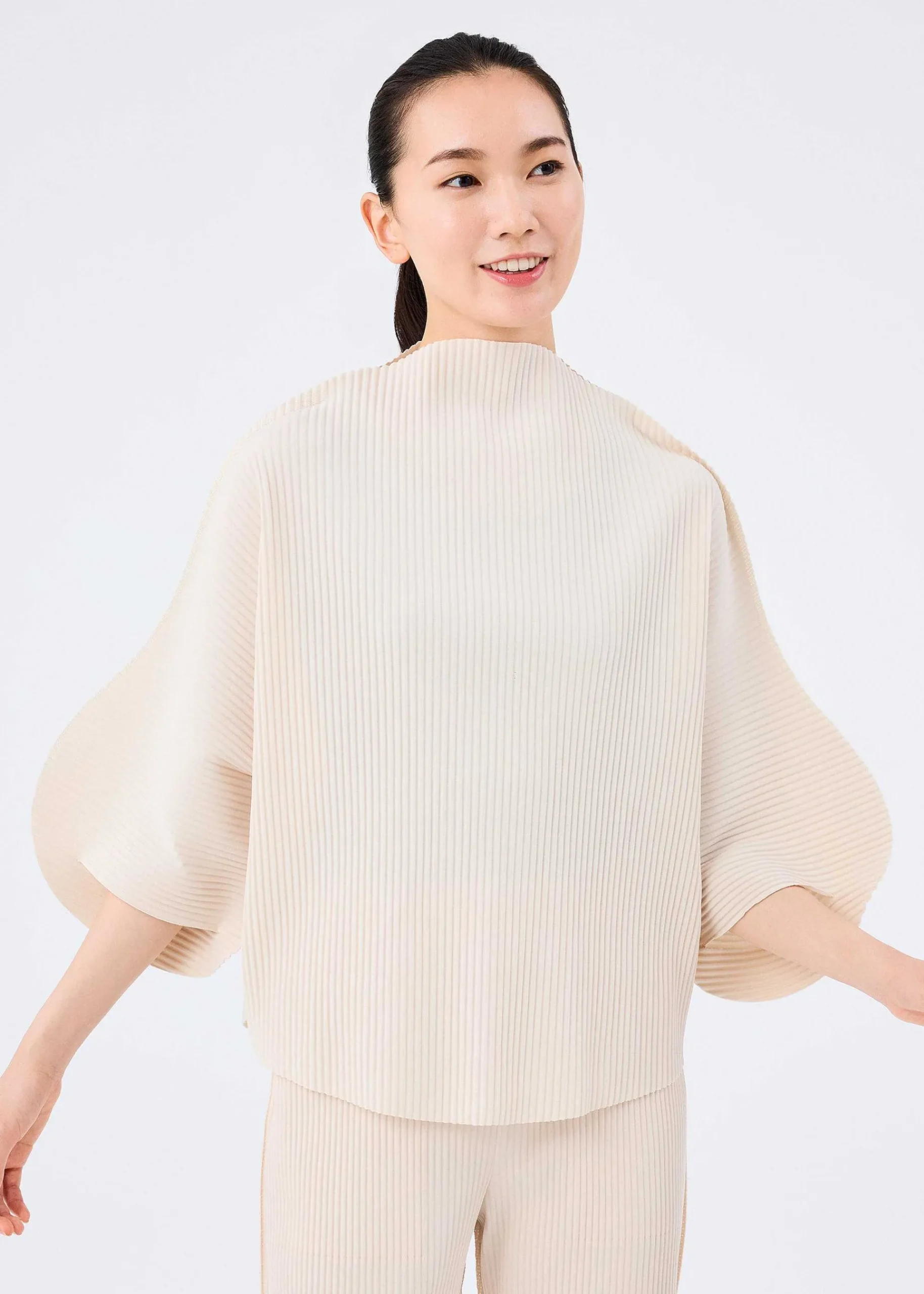 ISSEY MIYAKE Dogu Pleats Sale