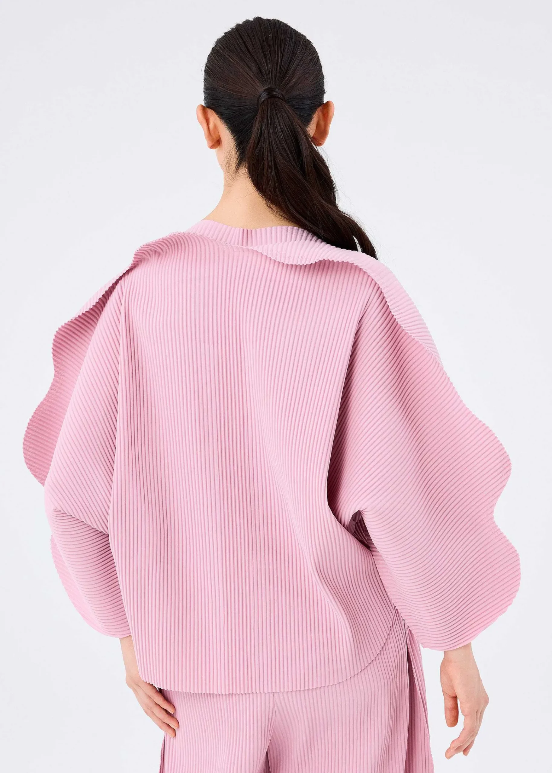 ISSEY MIYAKE Flower Pleats Best