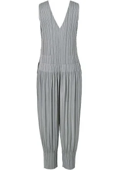 ISSEY MIYAKE Fluffy Basics Best