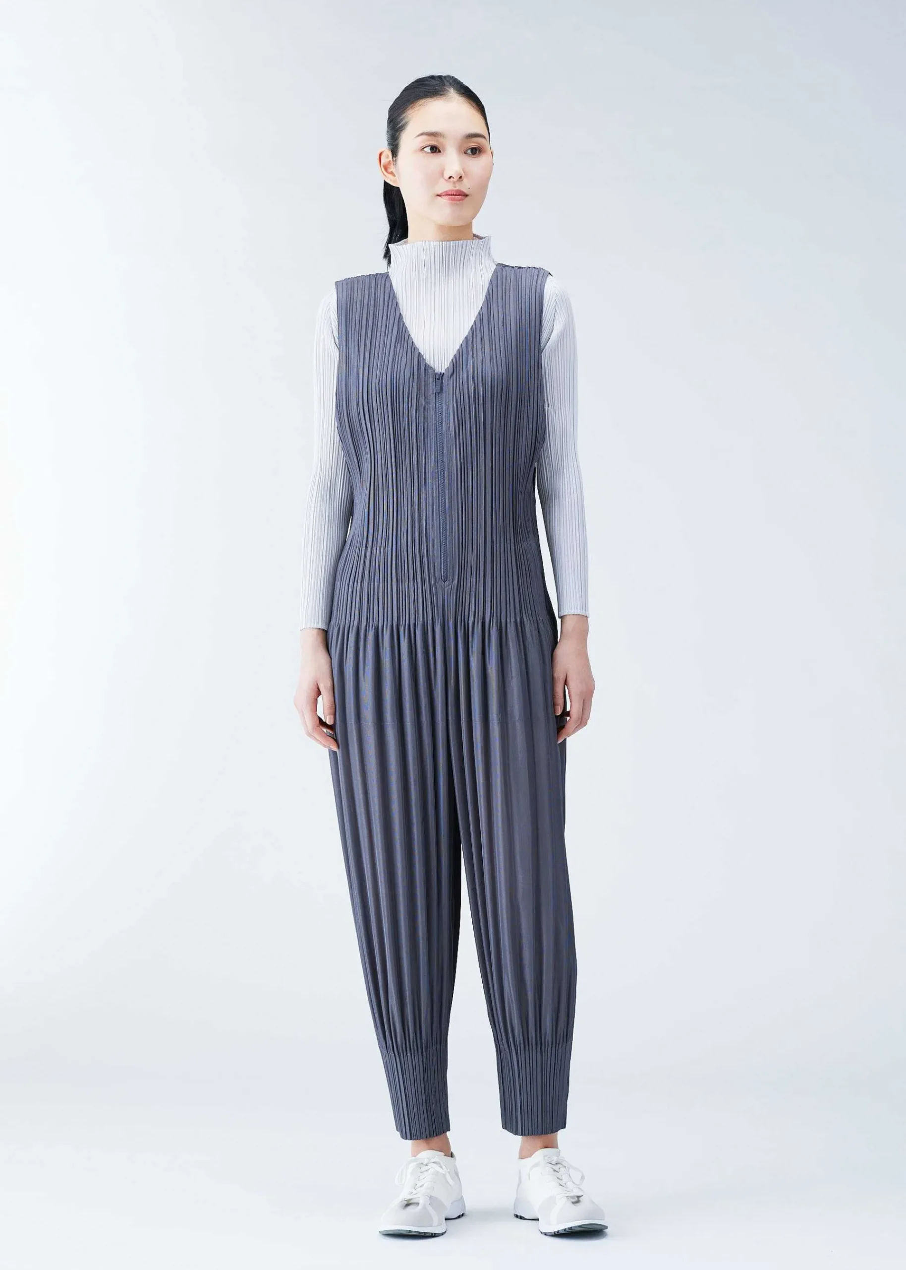 ISSEY MIYAKE Fluffy Basics Best