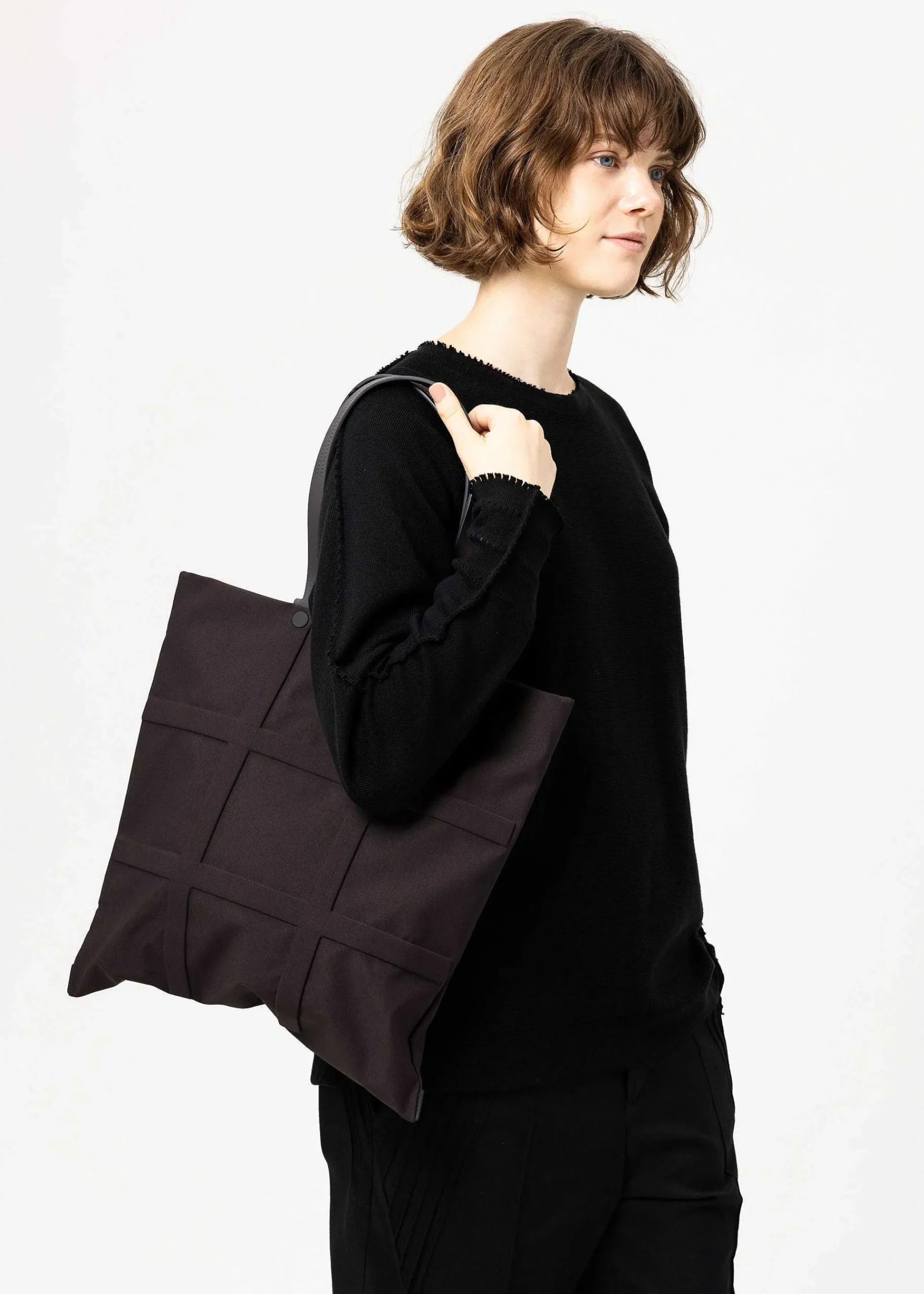 ISSEY MIYAKE Grid Store