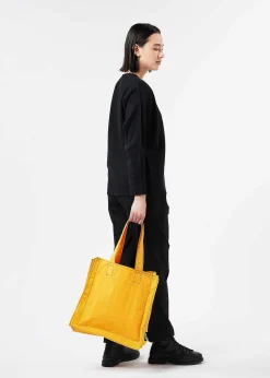 ISSEY MIYAKE Irogami Solid Store