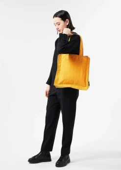 ISSEY MIYAKE Irogami Solid Store