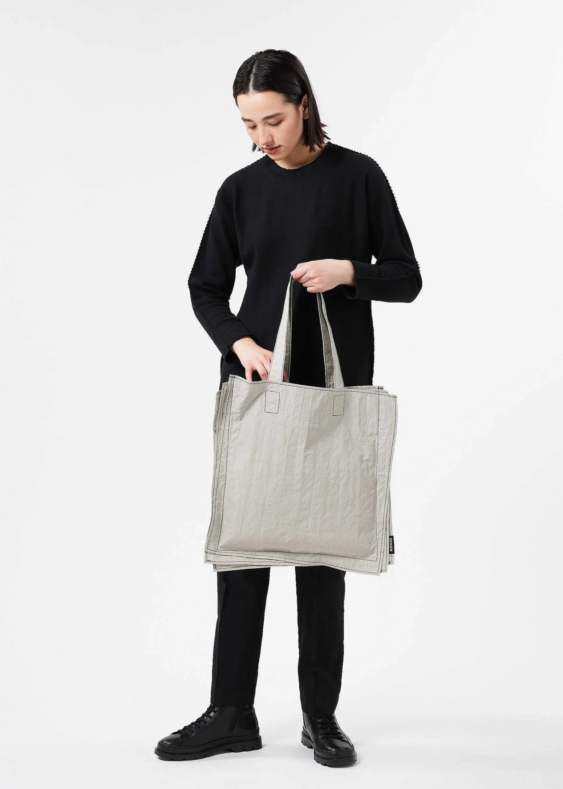 ISSEY MIYAKE Irogami Solid Online