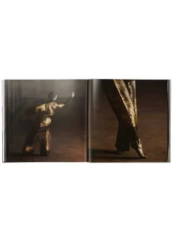 ISSEY MIYAKE (Taschen) (No.01) Fashion