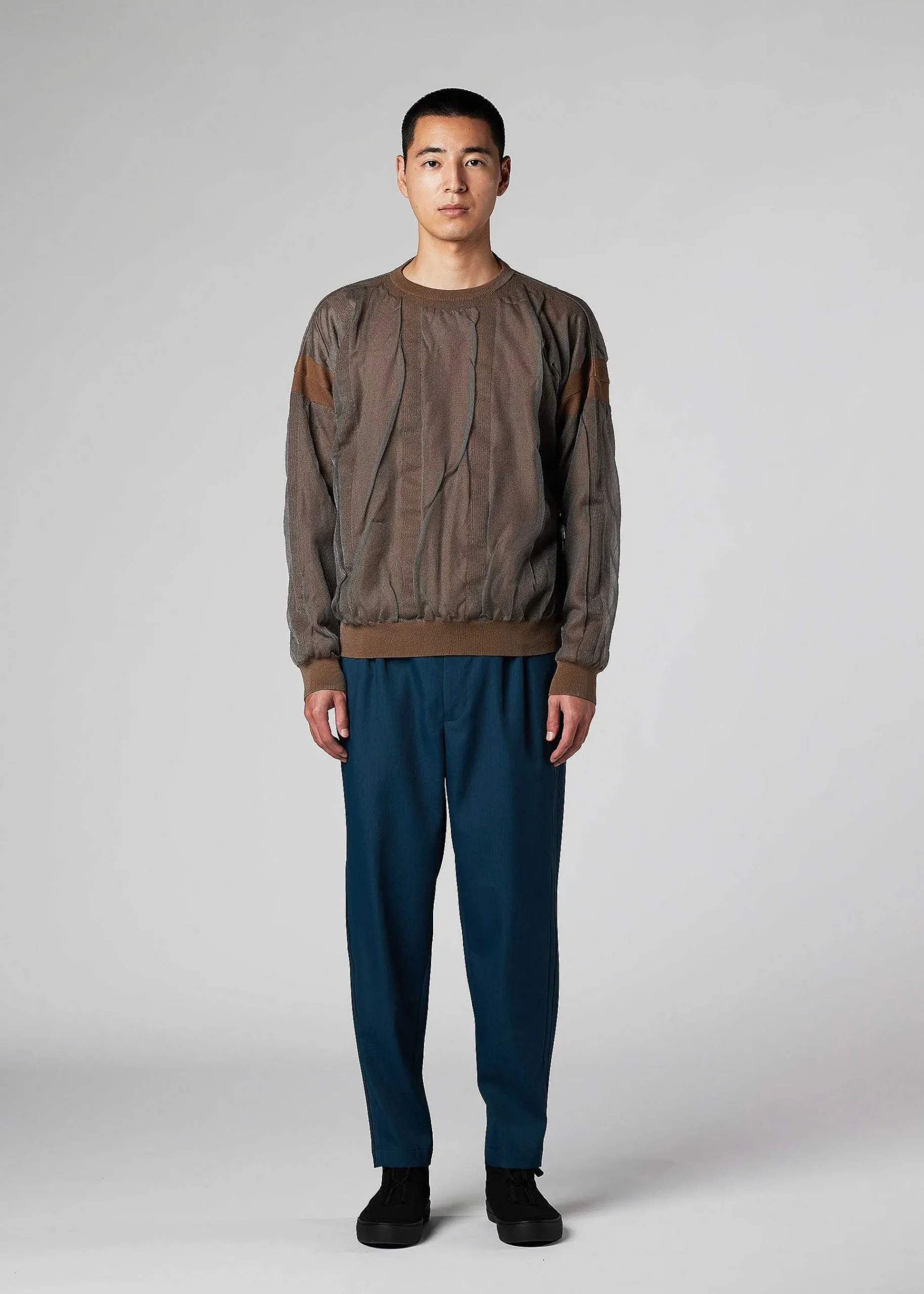 ISSEY MIYAKE Layered Color Knit Store
