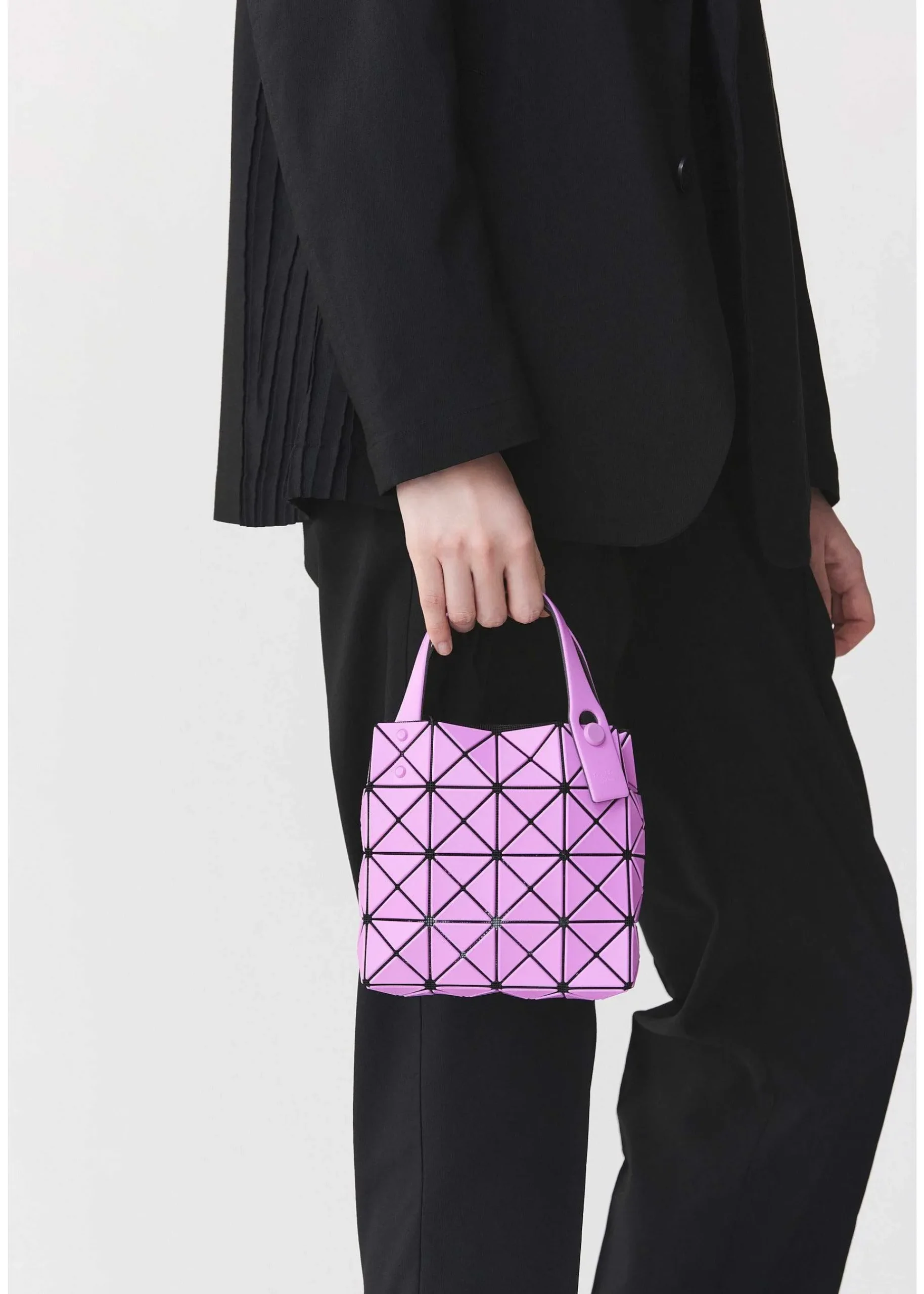 ISSEY MIYAKE Lucent Boxy Discount