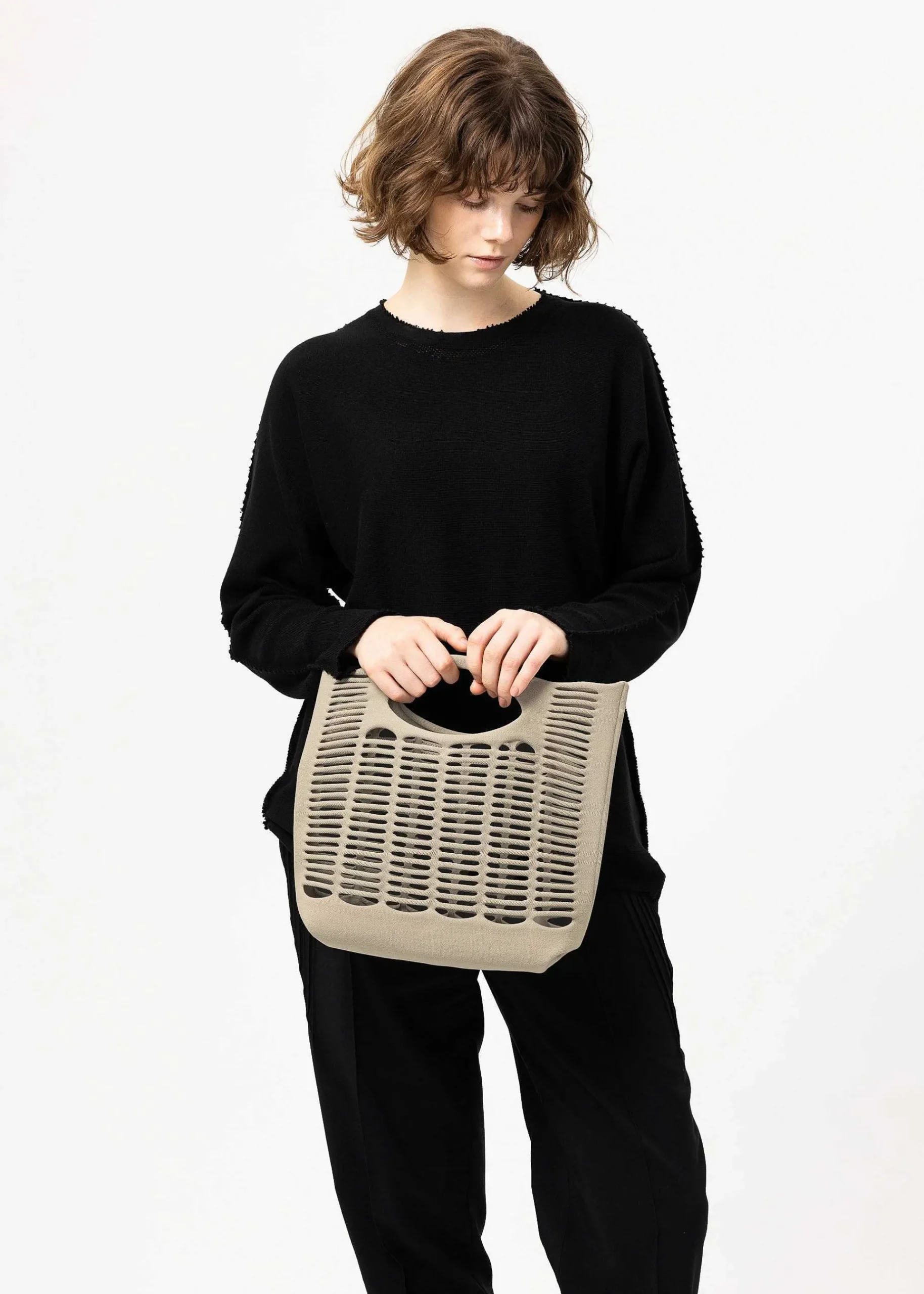 ISSEY MIYAKE Mokko Hot