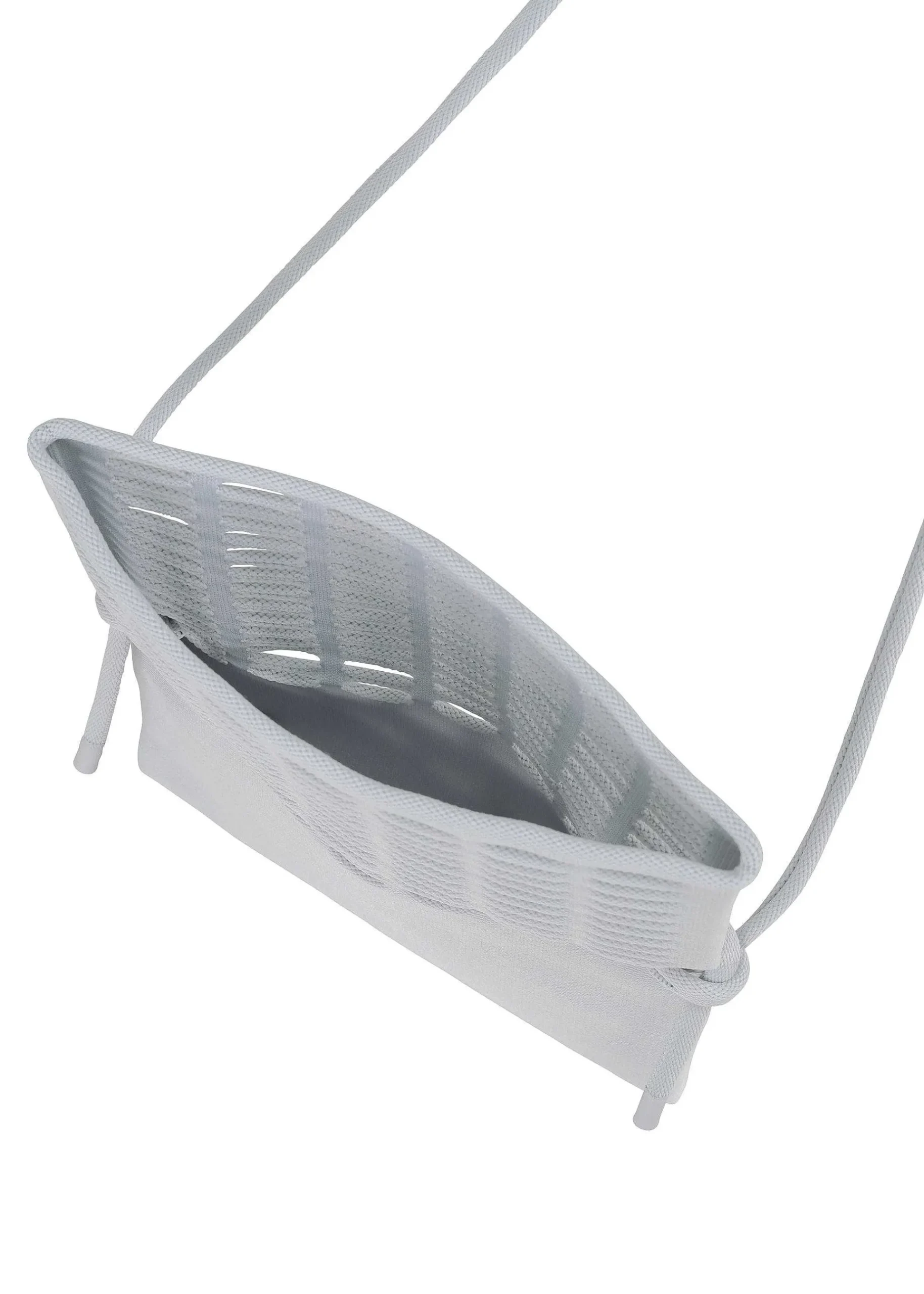 ISSEY MIYAKE Mokko Flap Pouch Fashion