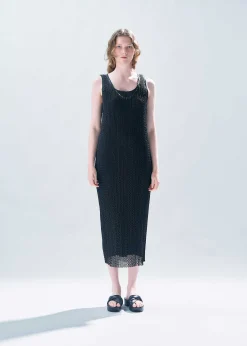 ISSEY MIYAKE Netting Pleats Store