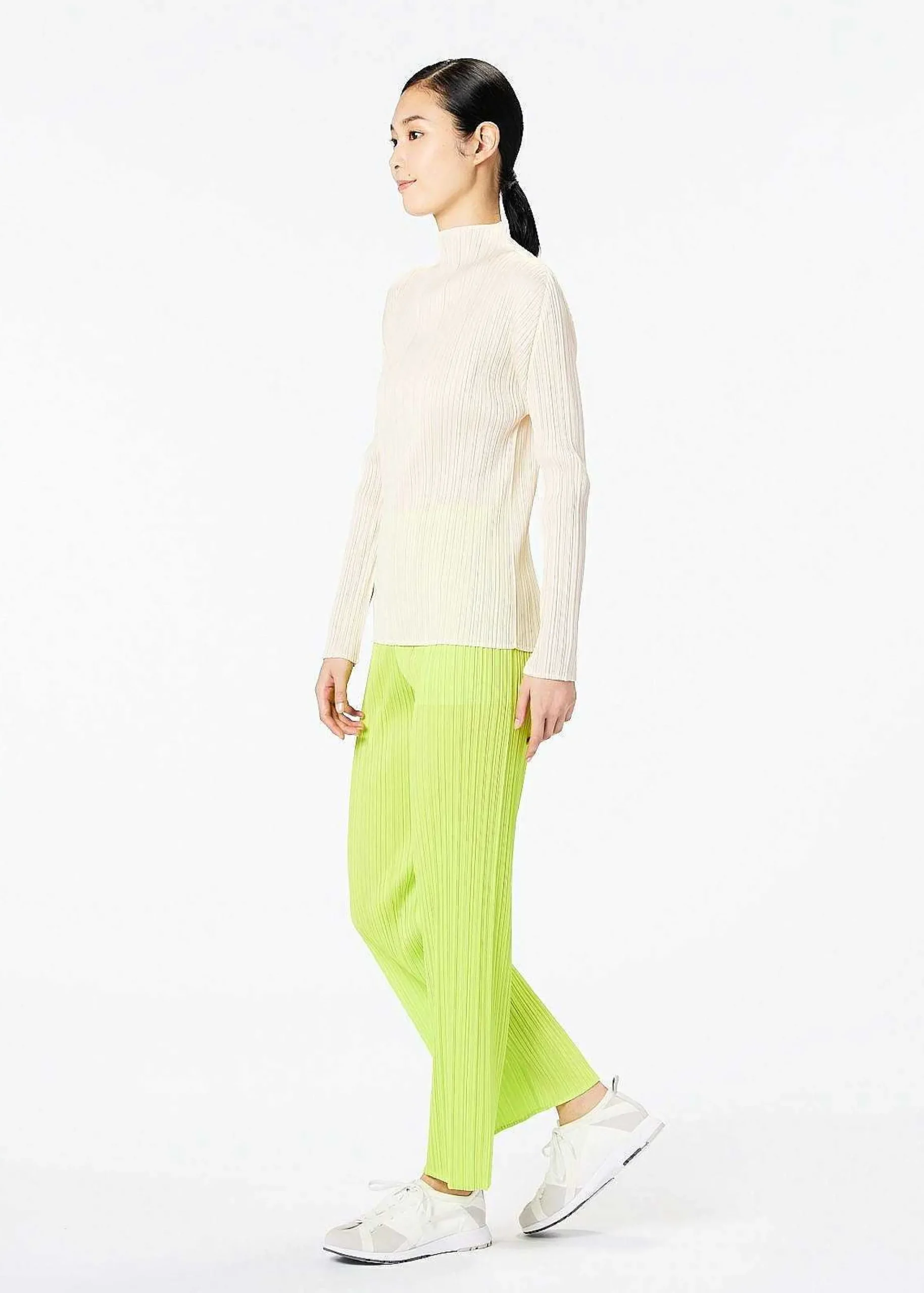 ISSEY MIYAKE New Colorful Basics 3 Shop