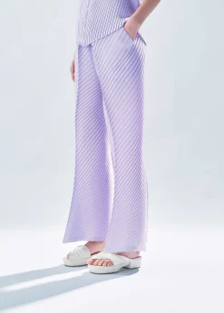 ISSEY MIYAKE Paper Like Pleats Store