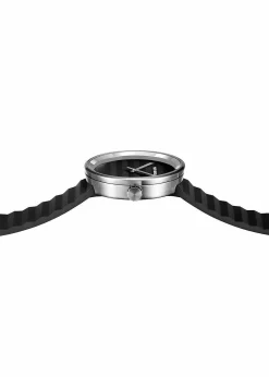 ISSEY MIYAKE Please Designed By Jasper Morrison Store