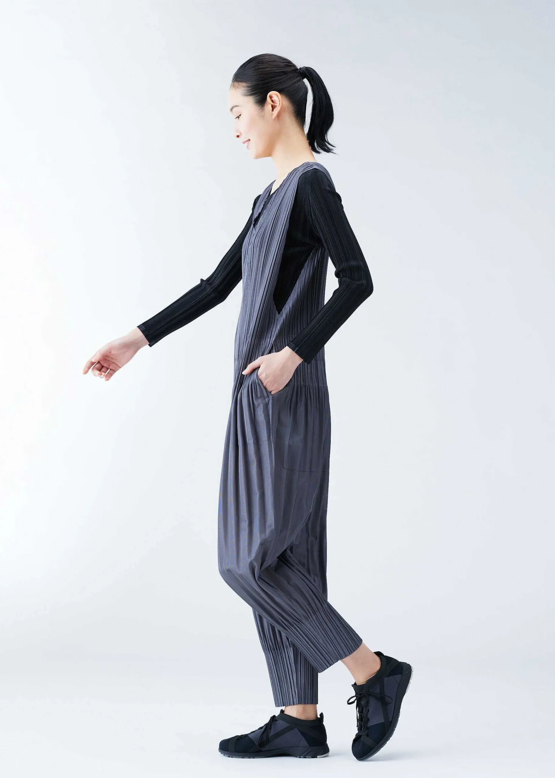 ISSEY MIYAKE Rib Pleats Basics Light Gray Clearance