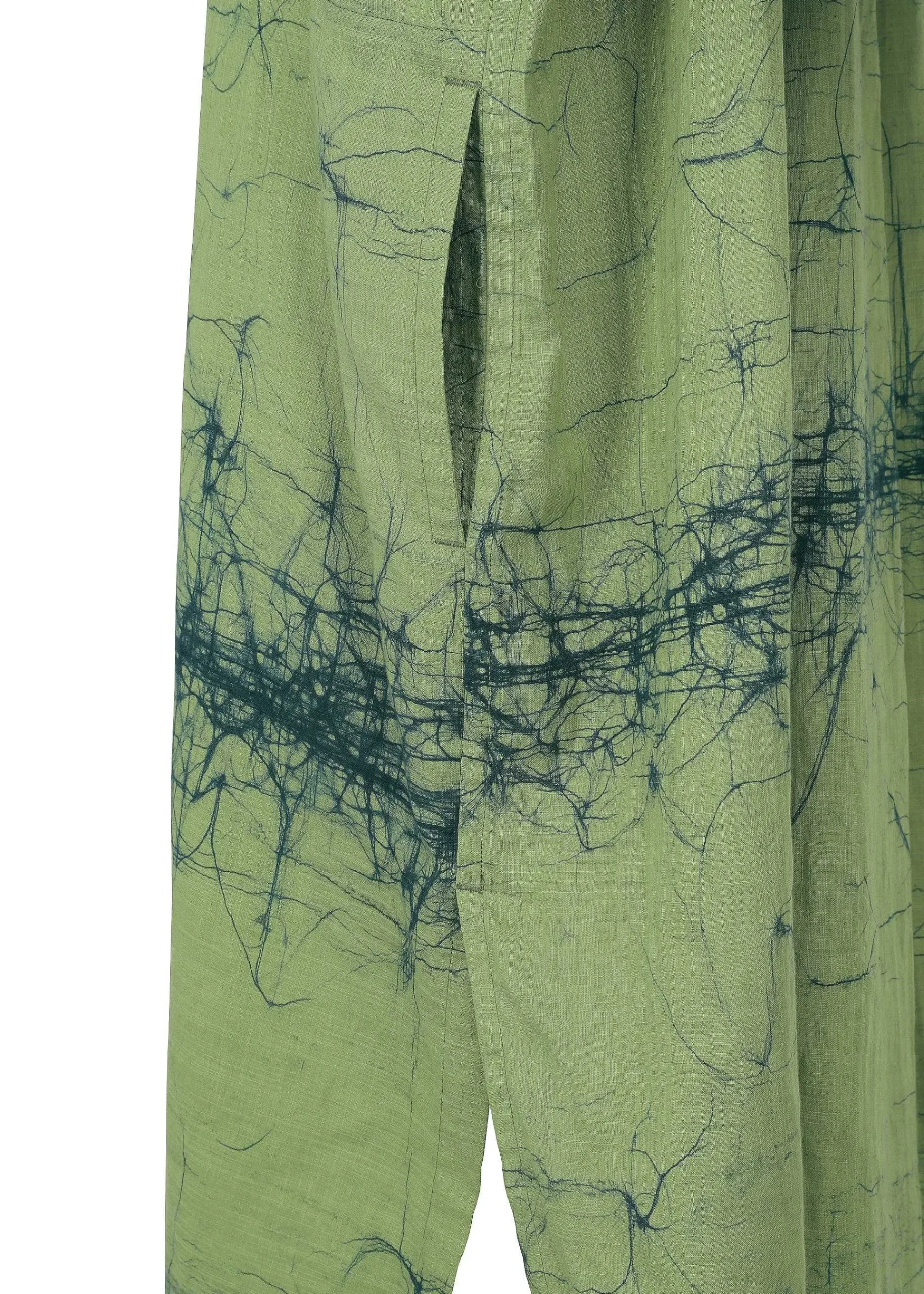 ISSEY MIYAKE Roketsu Shirt Shop