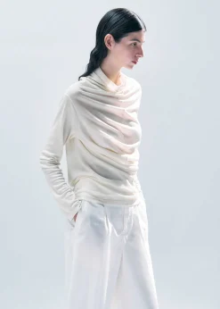 ISSEY MIYAKE Sleek Jersey Shop