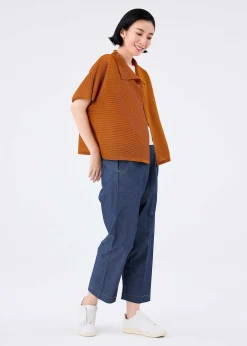 ISSEY MIYAKE Square Stretch Pleats Store