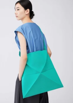 ISSEY MIYAKE Tatami Hot