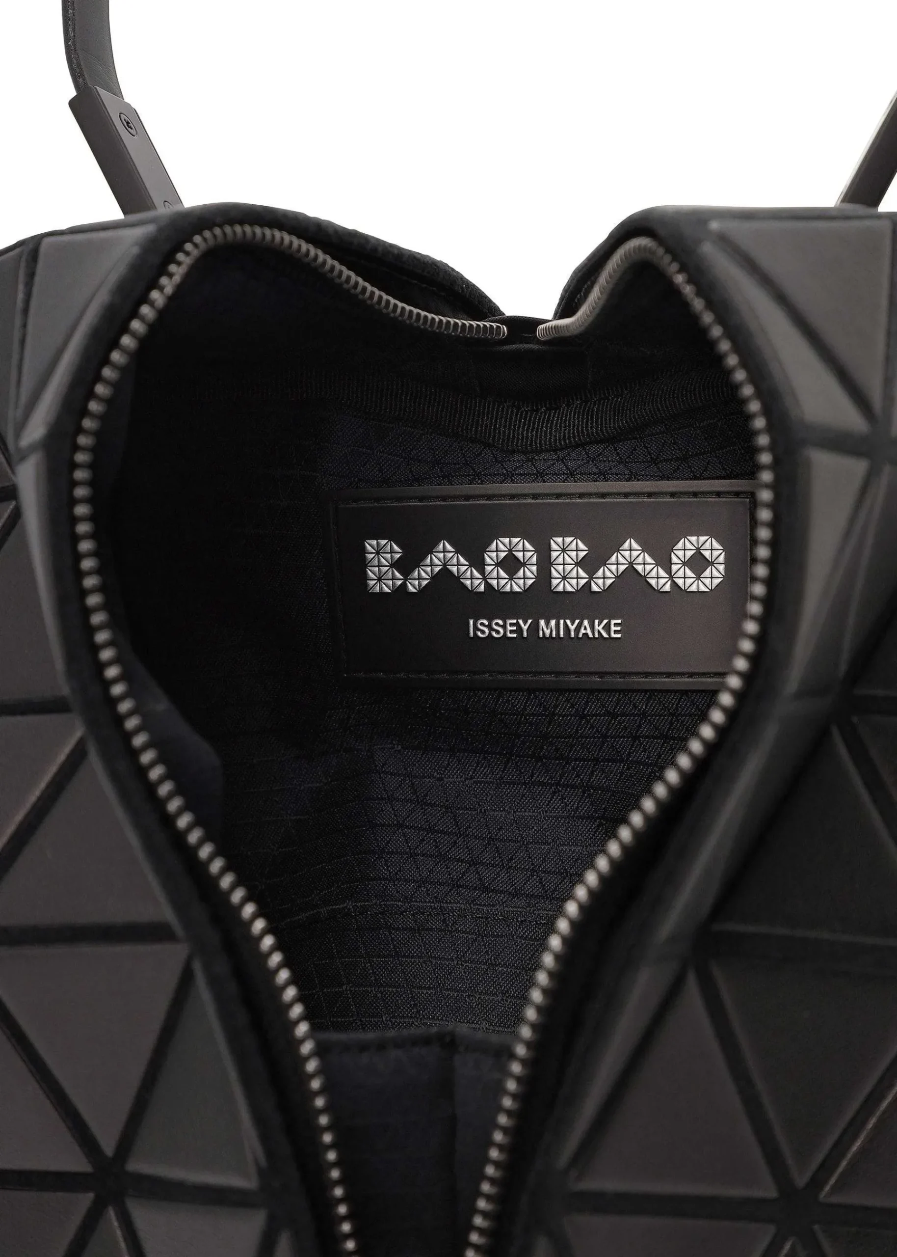 ISSEY MIYAKE Torso Fashion