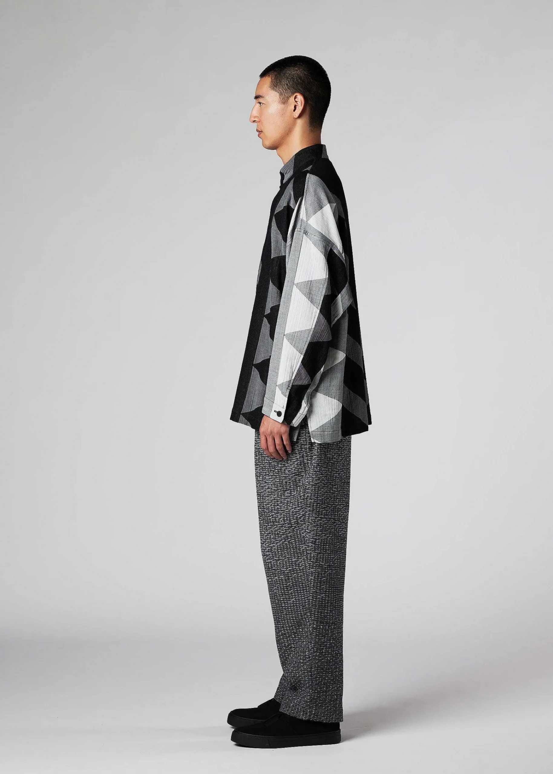 ISSEY MIYAKE Triangle Crepe Shirt Hot