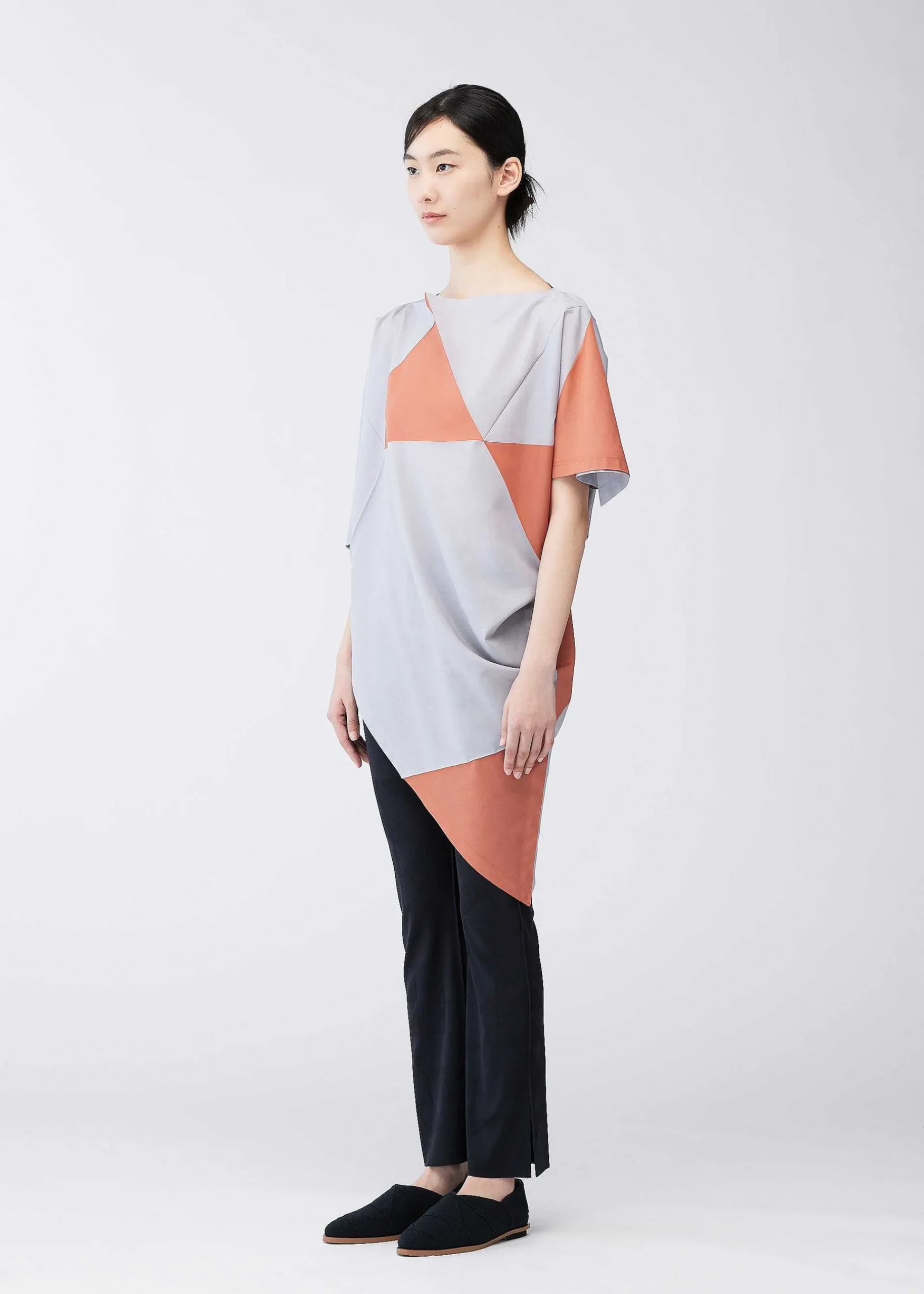 ISSEY MIYAKE Triangle Print T Flash Sale
