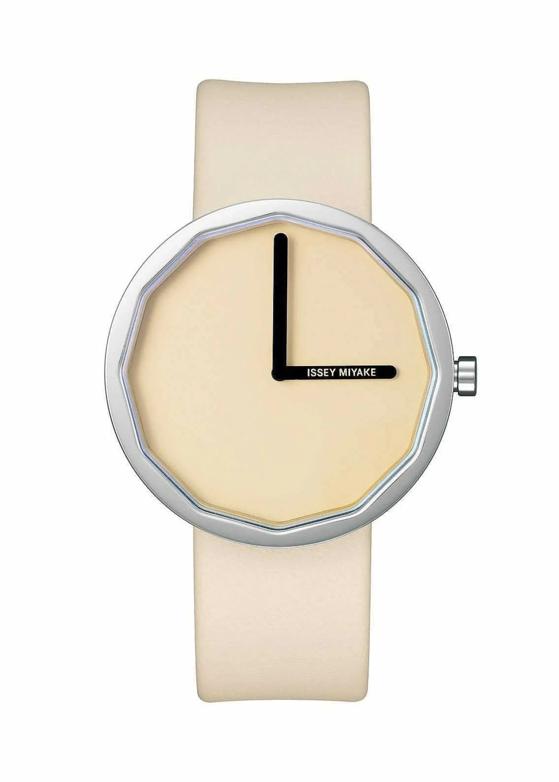 ISSEY MIYAKE Twelve Designed By Naoto Fukasawa Store