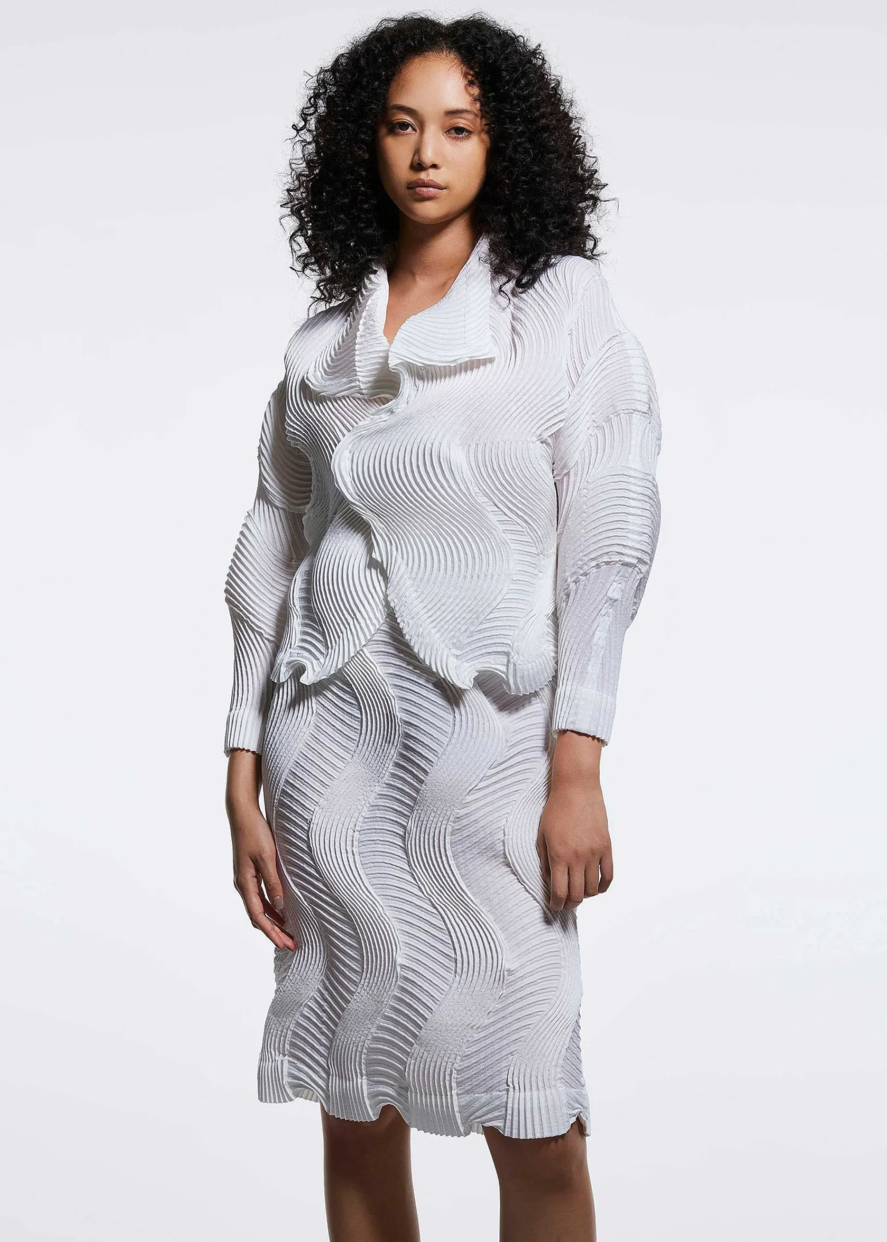 ISSEY MIYAKE Type-O 004 Fashion