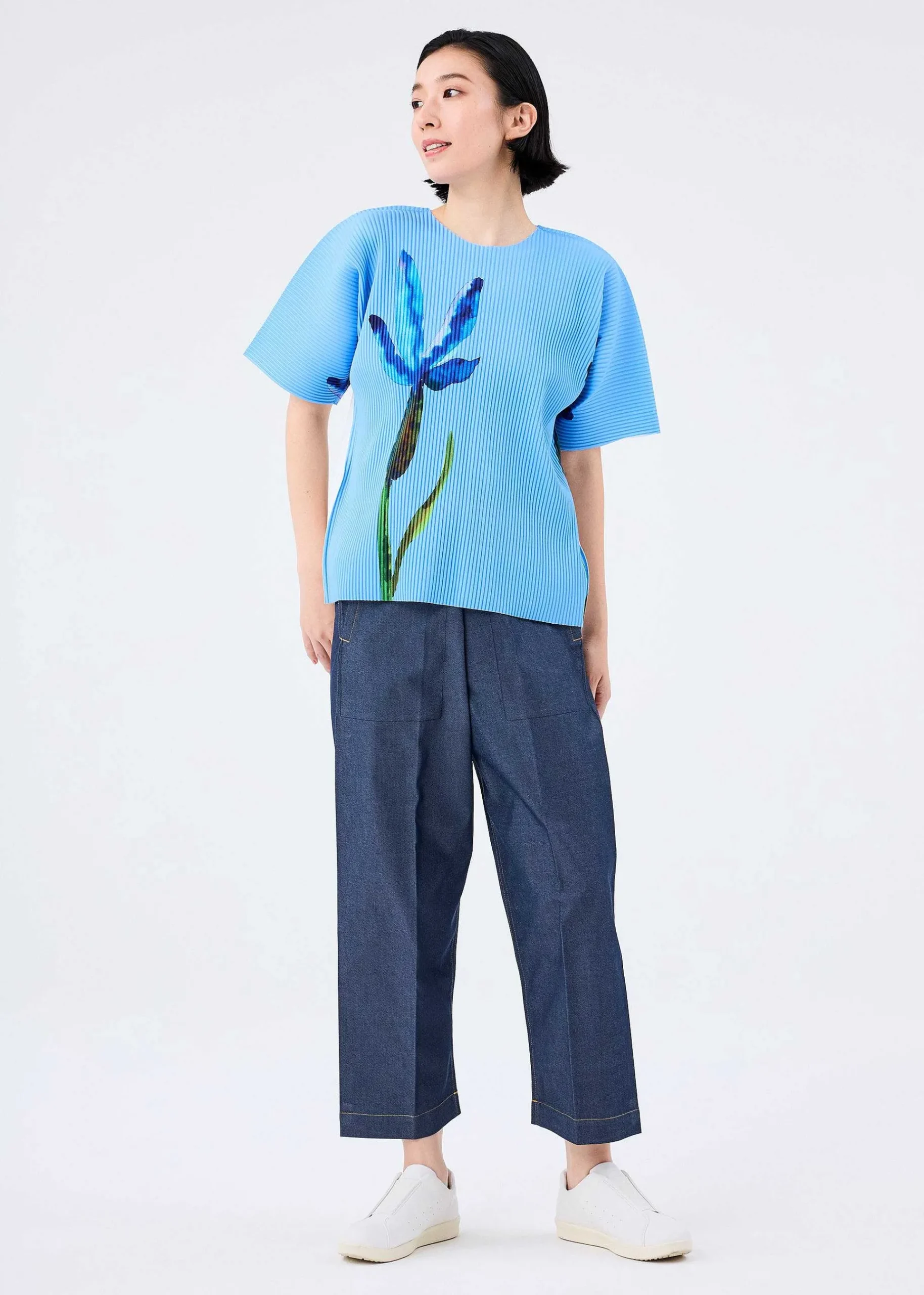 ISSEY MIYAKE Water Flower Fine Knit Pleats T Clearance