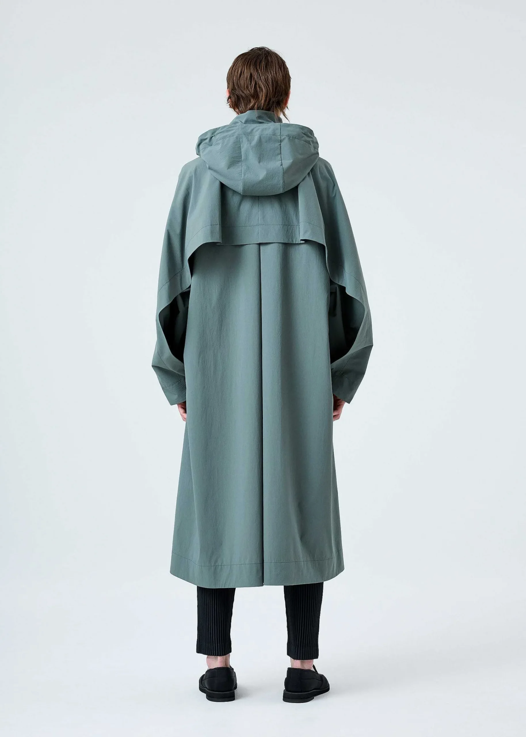 ISSEY MIYAKE Wing Coat Store