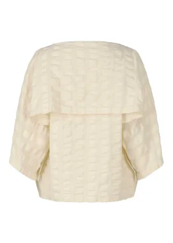 ISSEY MIYAKE Yoshi Discount