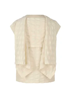 ISSEY MIYAKE Yoshi Discount